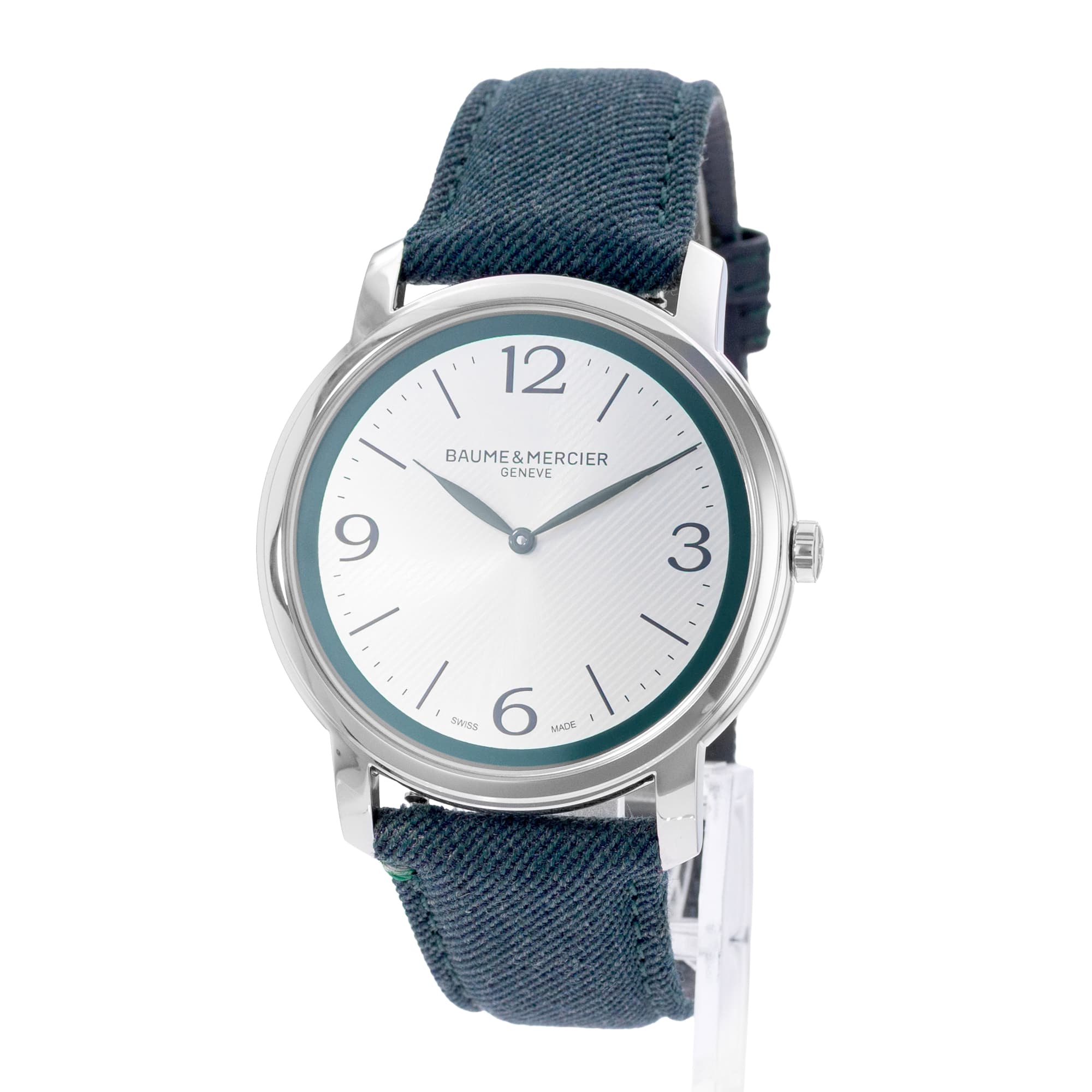 Baume & Mercier Classima M0A10705 42mm Silver Dial Steel Mens Watch Box Card