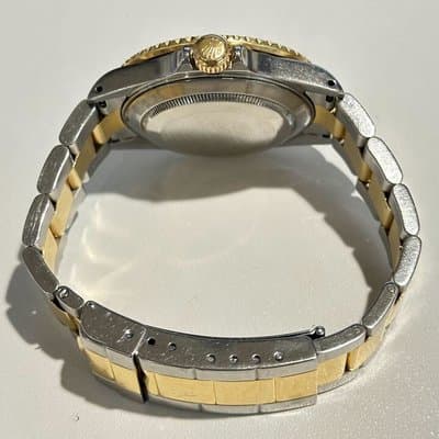 Rolex Submariner Date 16613 40mm Steel Yellow Gold Mens Watch
