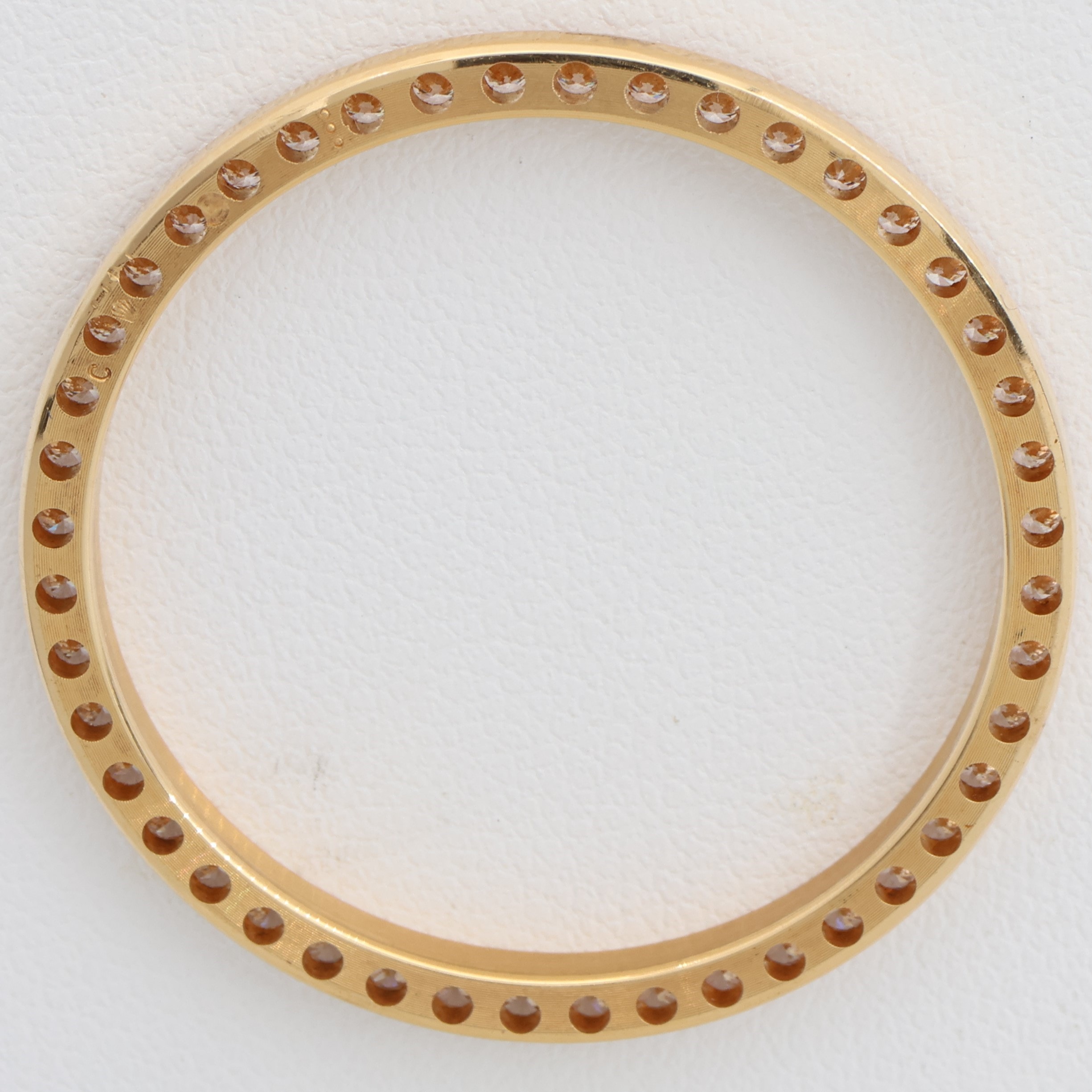 Factory original 44 diamonds 18K yellow gold bezel for Rolex 31mm