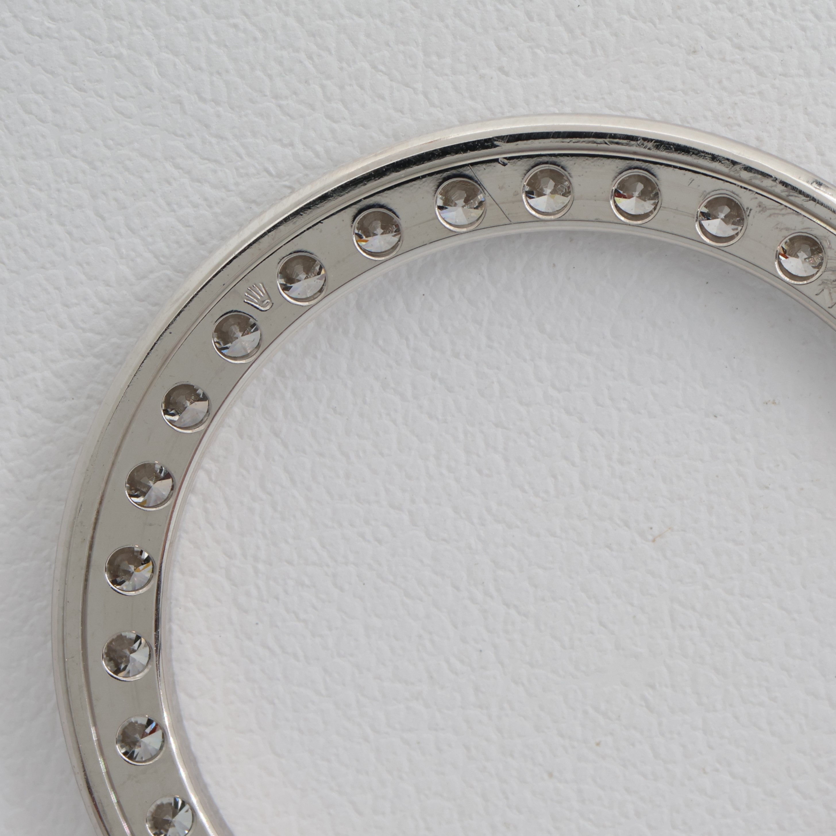 Factory original 1.50 ct. diamond bezel for Rolex 29mm Pearlmaster