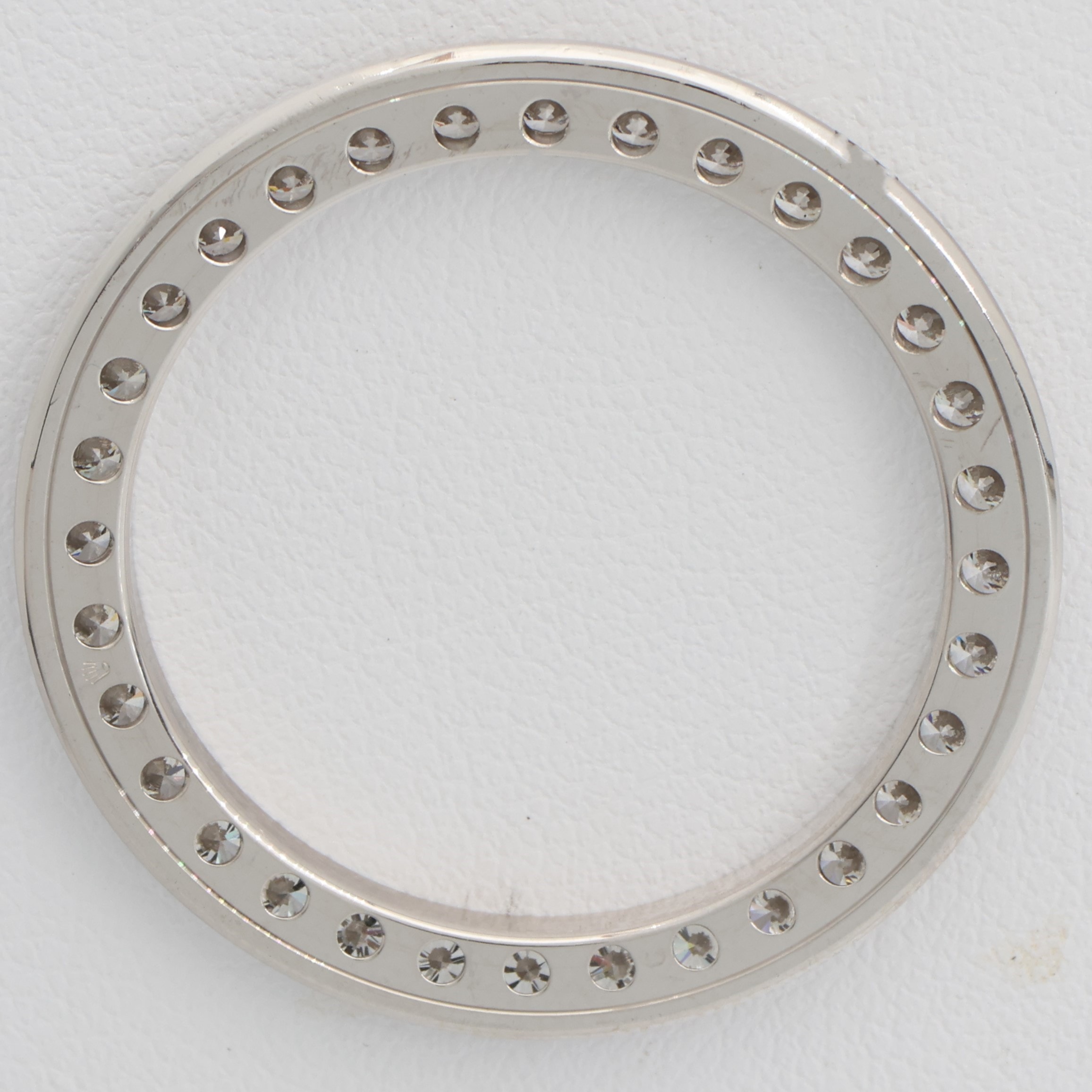 Factory original 1.50 ct. diamond bezel for Rolex 29mm Pearlmaster
