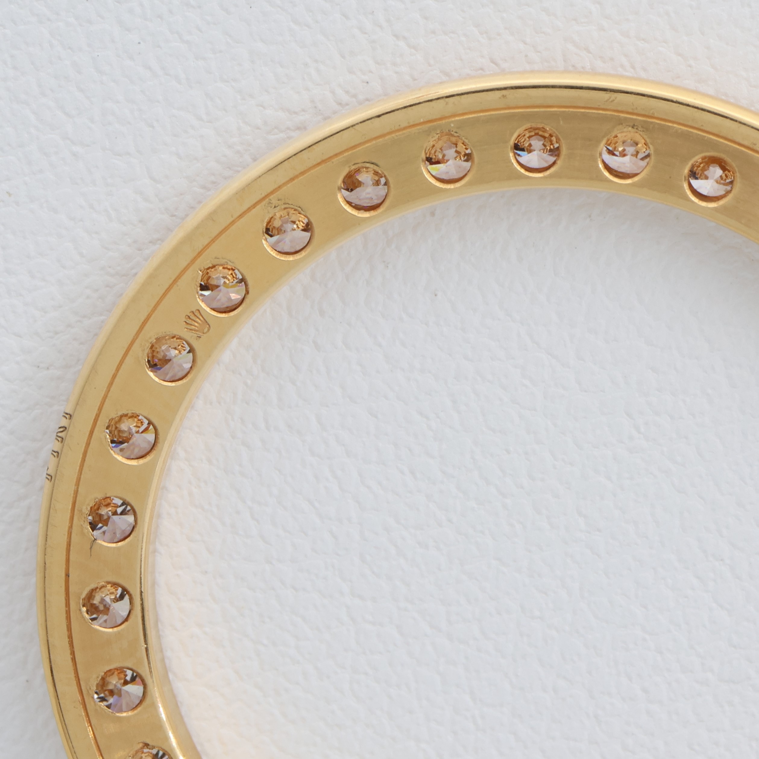 Factory original 1.50 ct. 32 diamonds bezel for Rolex Pearlmaster 29mm