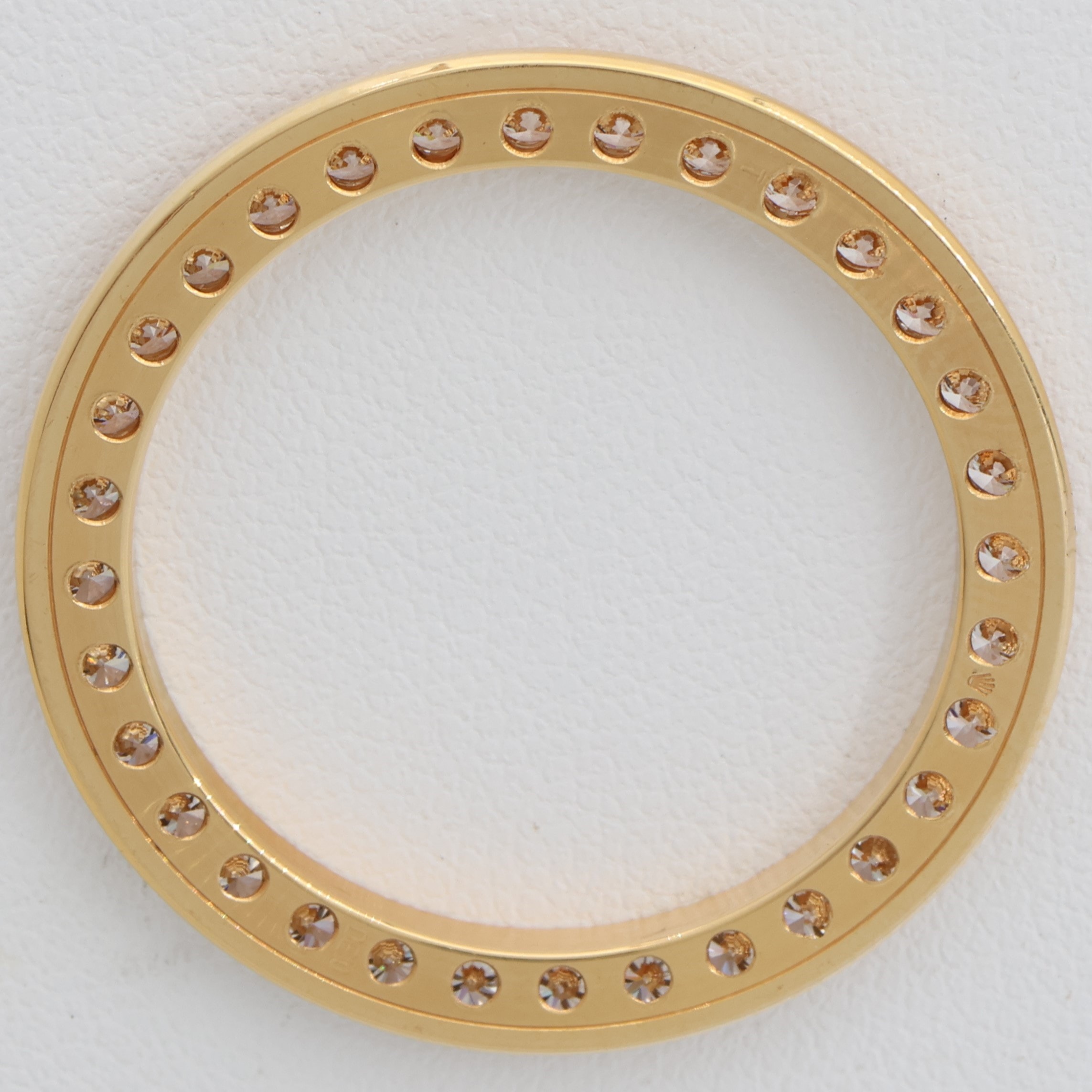 Factory original 1.50 ct. 32 diamonds bezel for Rolex Pearlmaster 29mm
