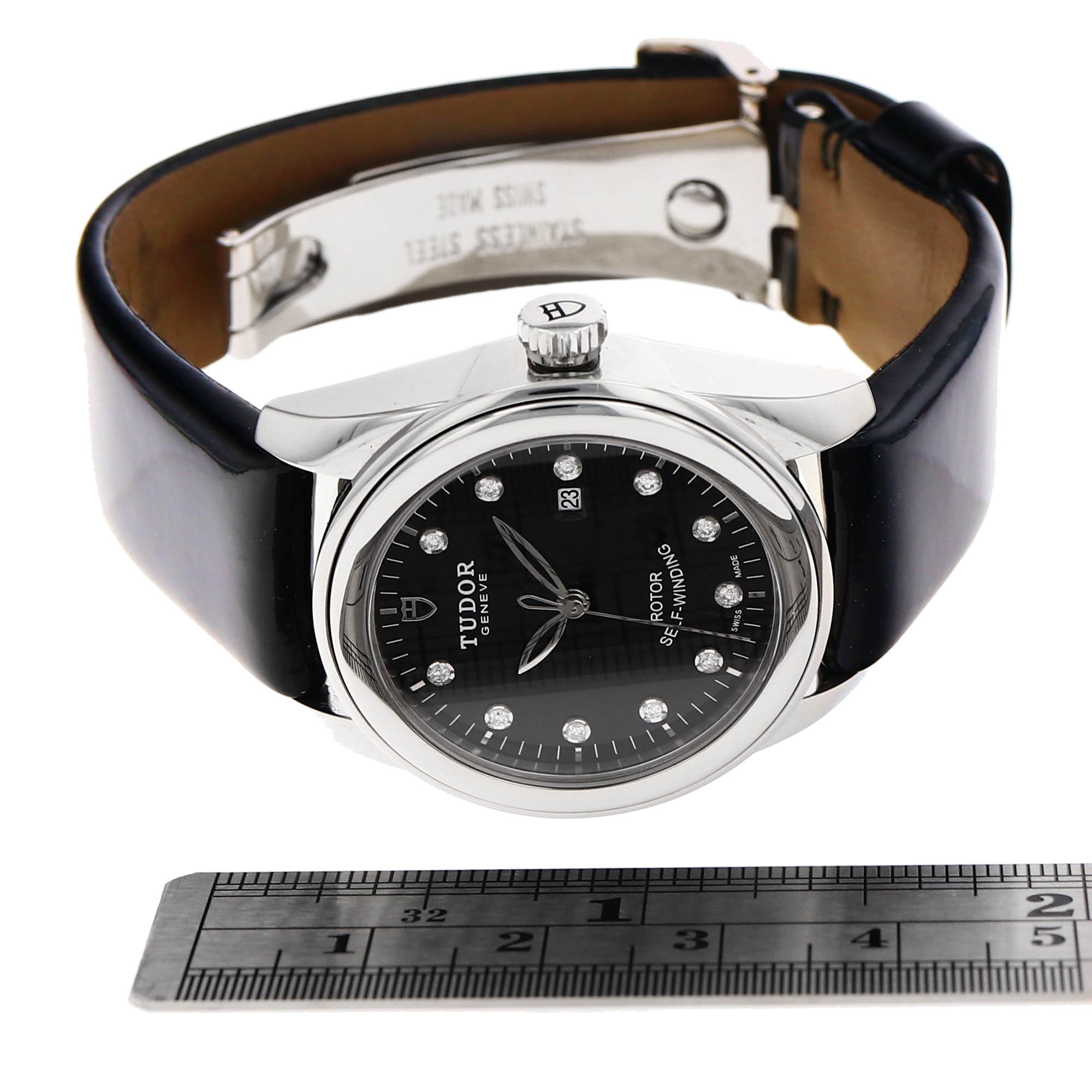 Tudor Glamour Date