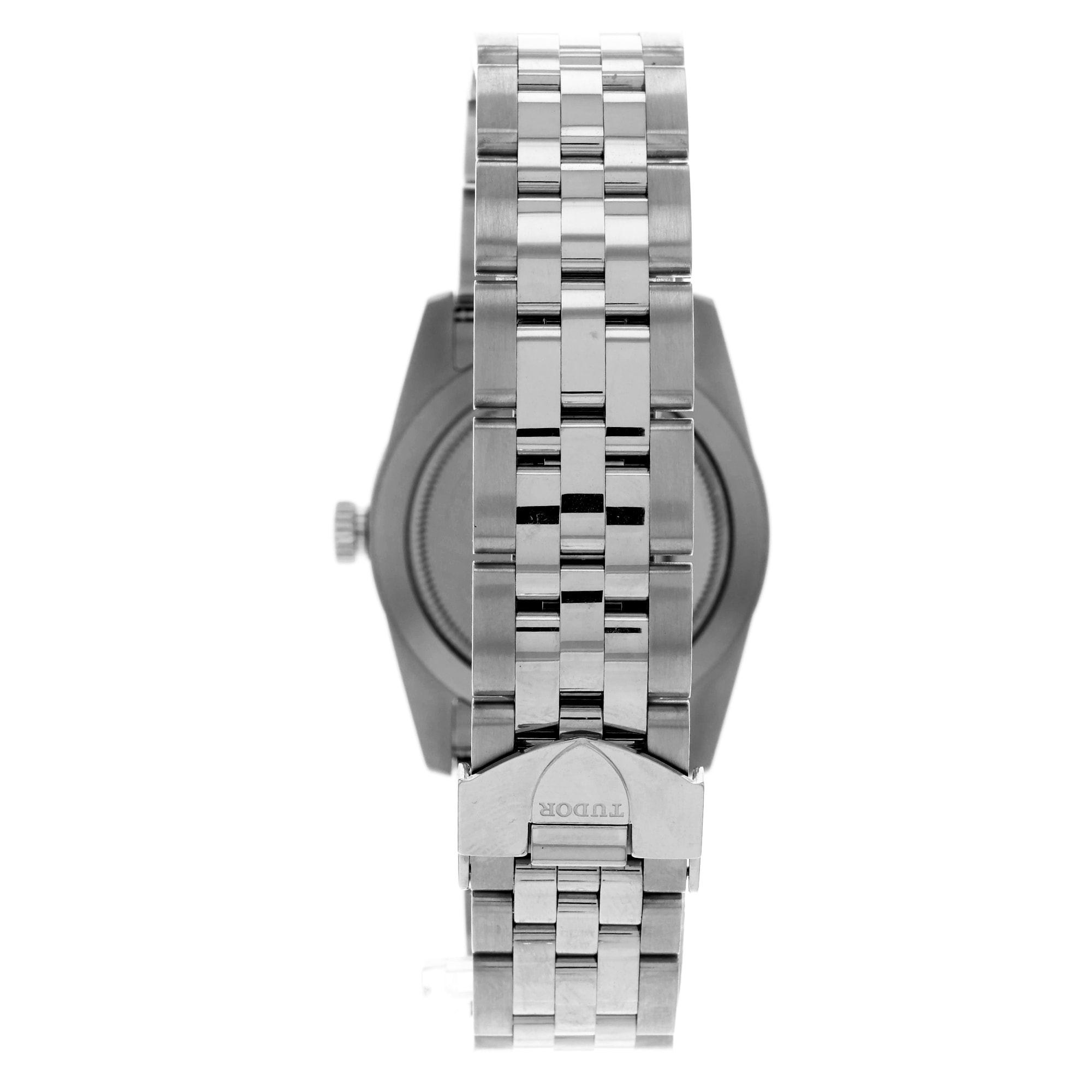 Tudor Glamour Date