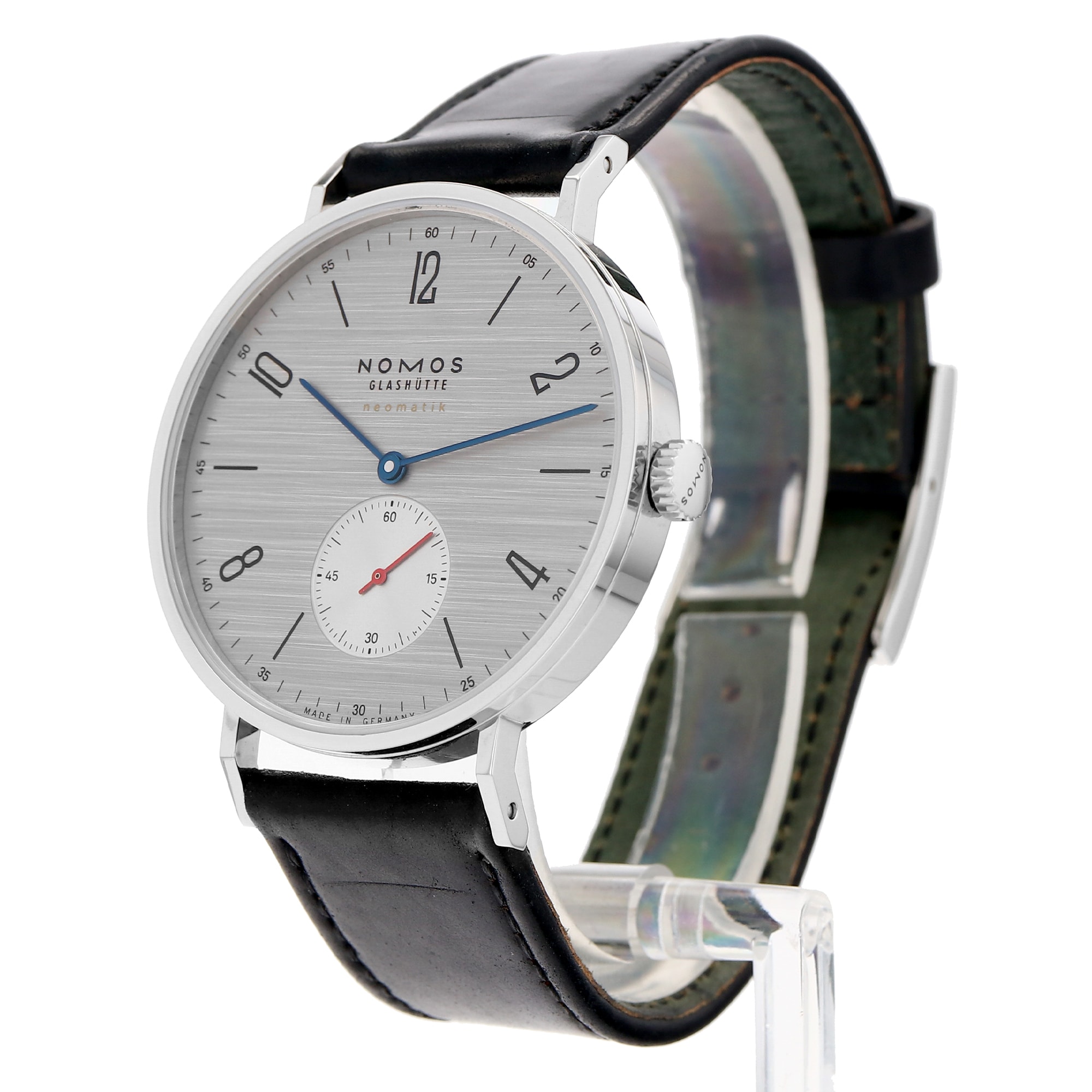 NOMOS