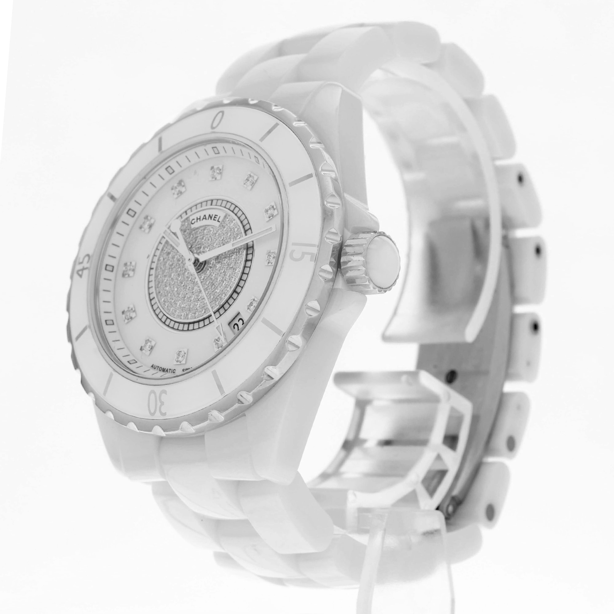 Chanel J12
