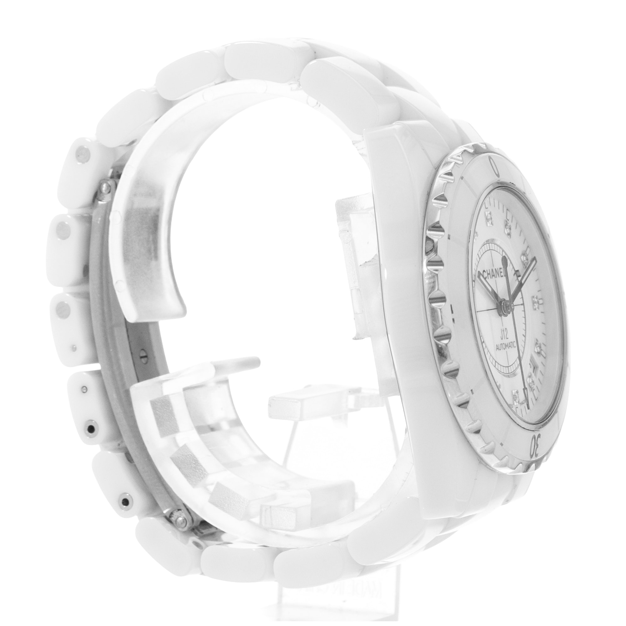 Chanel J12